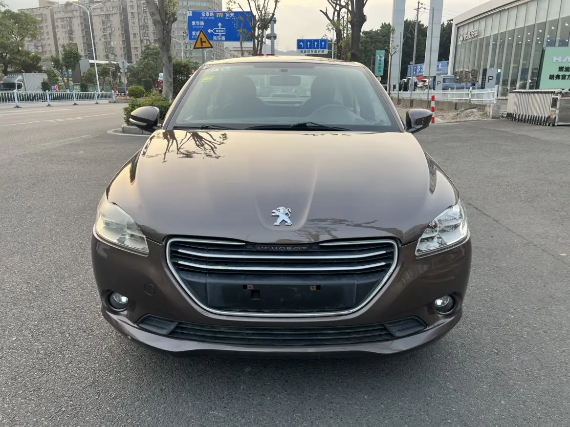 Peugeot 301  из Китая