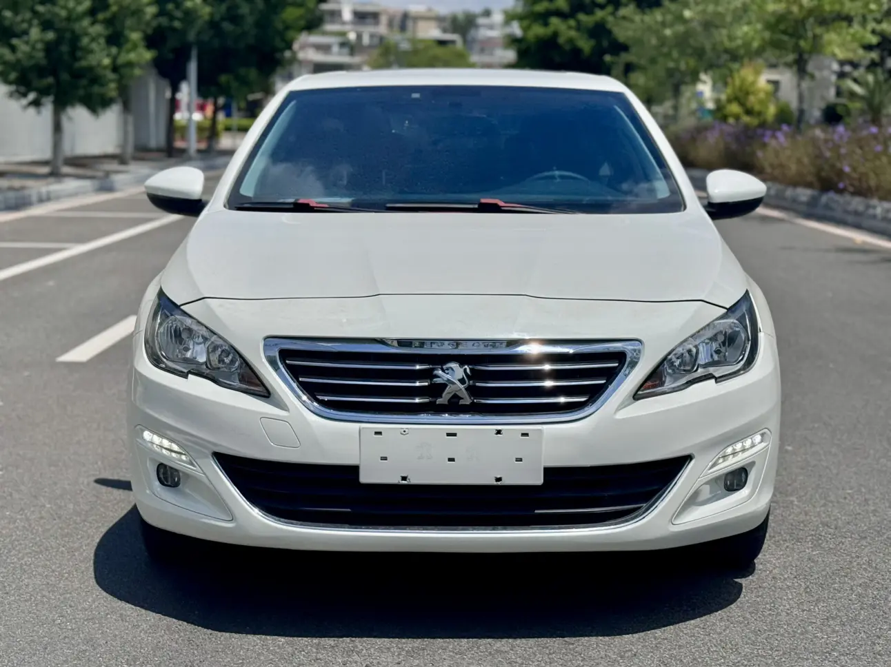 Peugeot 408  из Китая