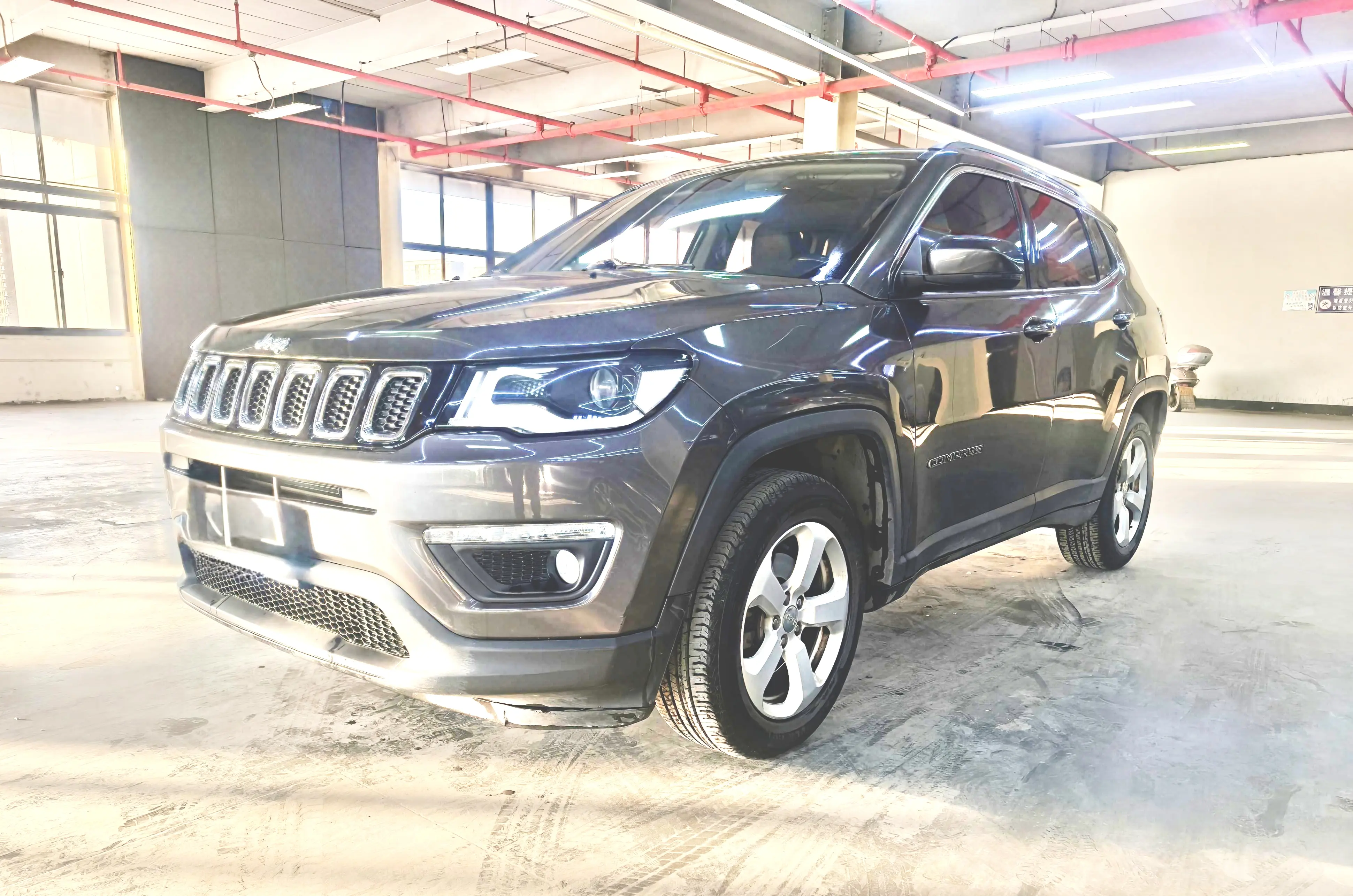 Jeep Guide to  из Китая