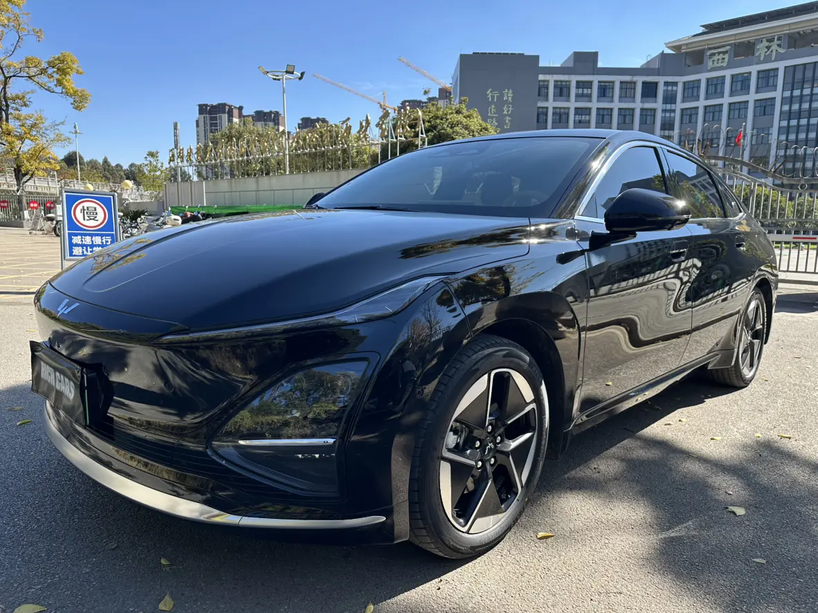 Wuling Starlight EV  из Китая