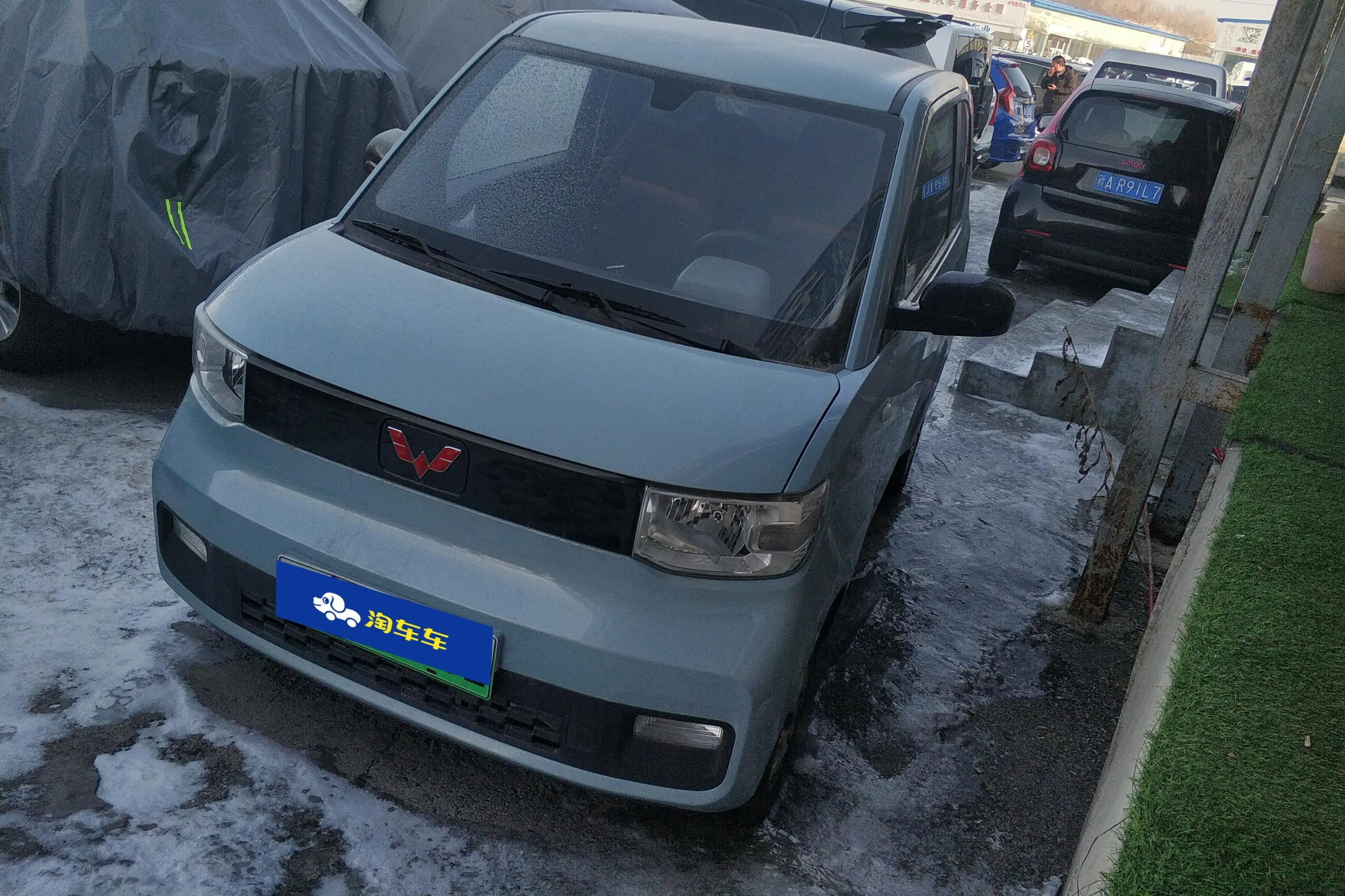 Wuling Hongguang MINIEV  из Китая