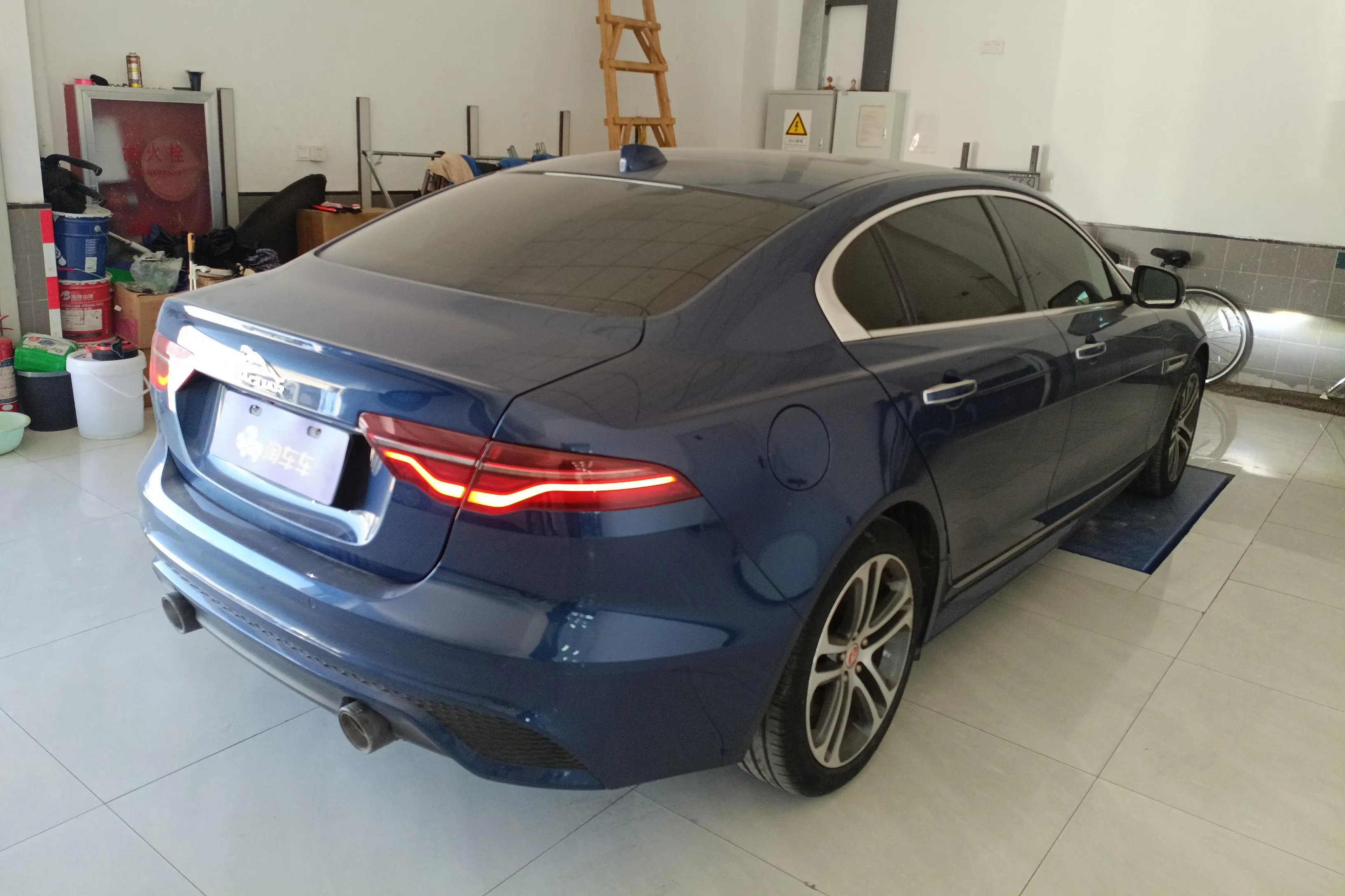 Jaguar XEL