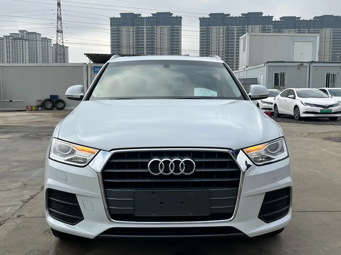 Audi Q3  из Китая