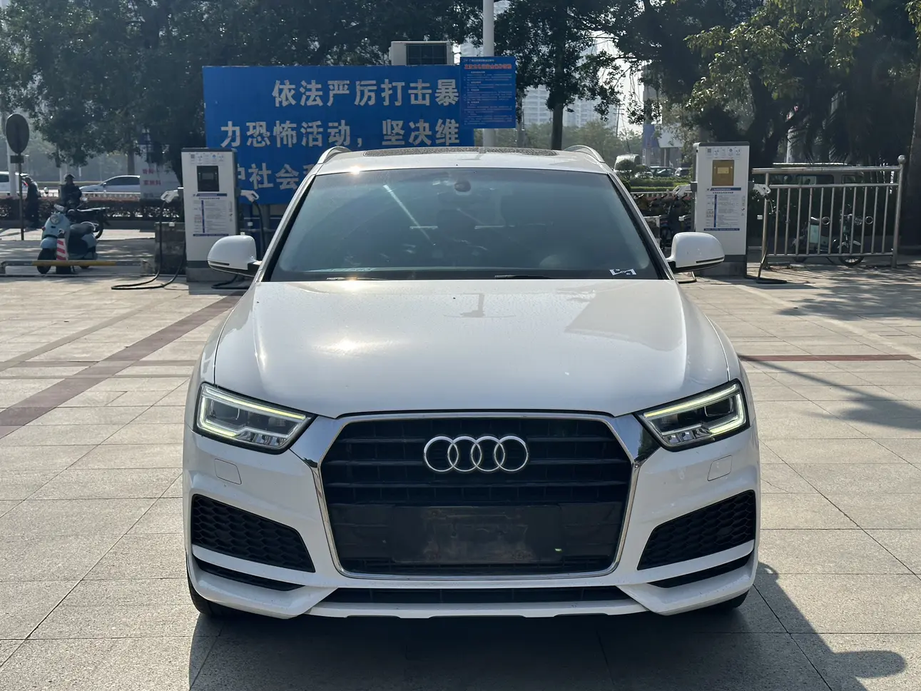 Audi Q3  из Китая