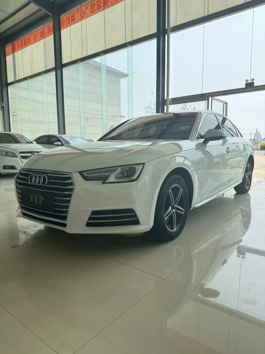 Audi A4L  из Китая