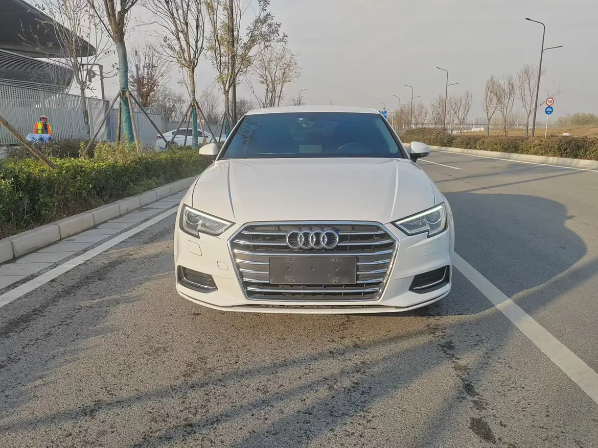 Audi A3  из Китая