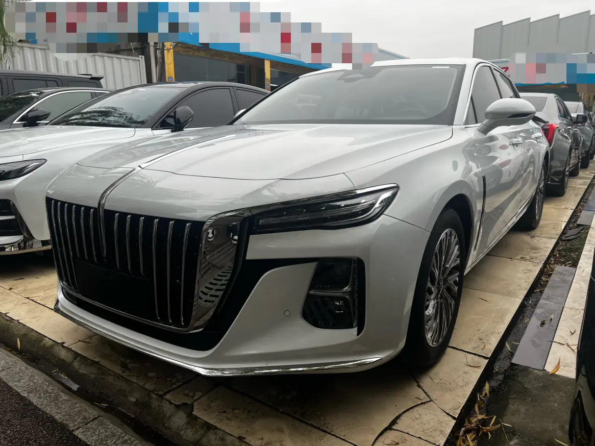 Hongqi H5  из Китая