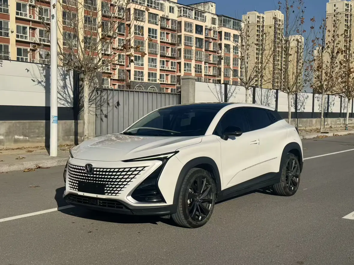 Changan UNI-T  из Китая