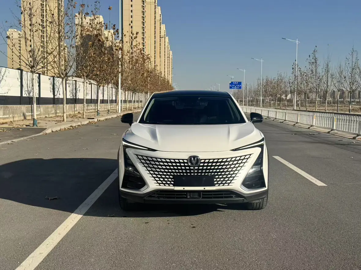 Changan UNI-T  из Китая