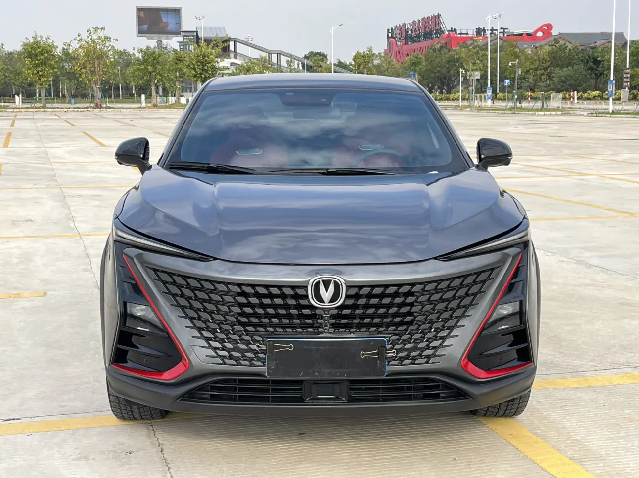 Changan UNI-T  из Китая