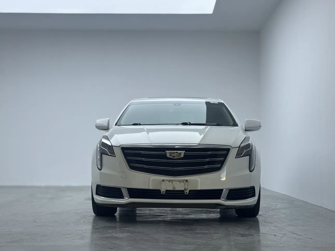 Cadillac XTS  из Китая