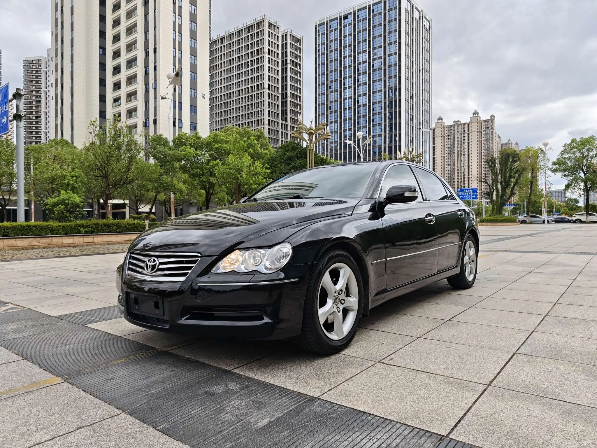 Toyota Ruizhi  из Китая