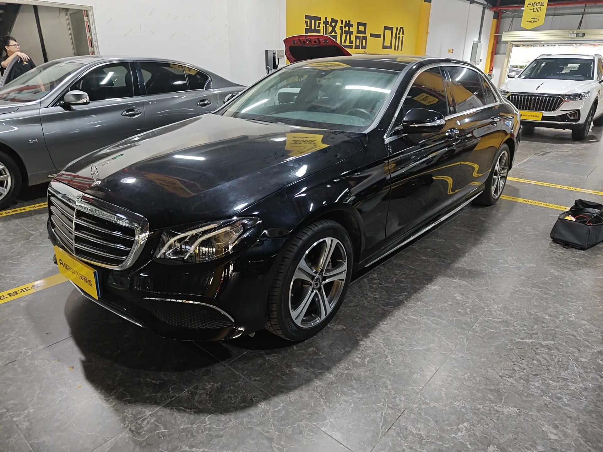 Mercedes-Benz E-Class  из Китая