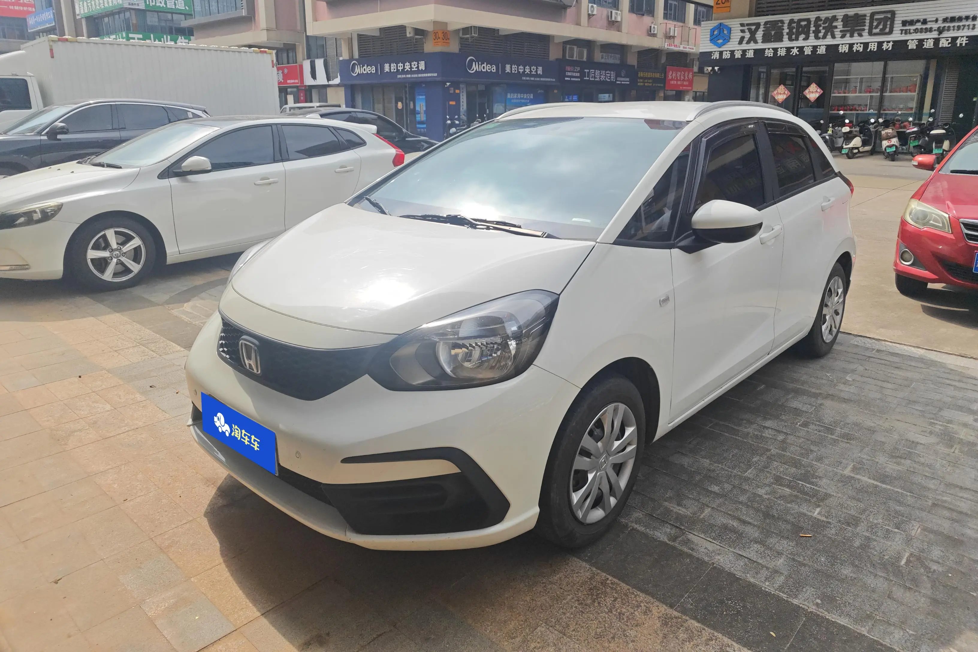 Honda Fit  из Китая