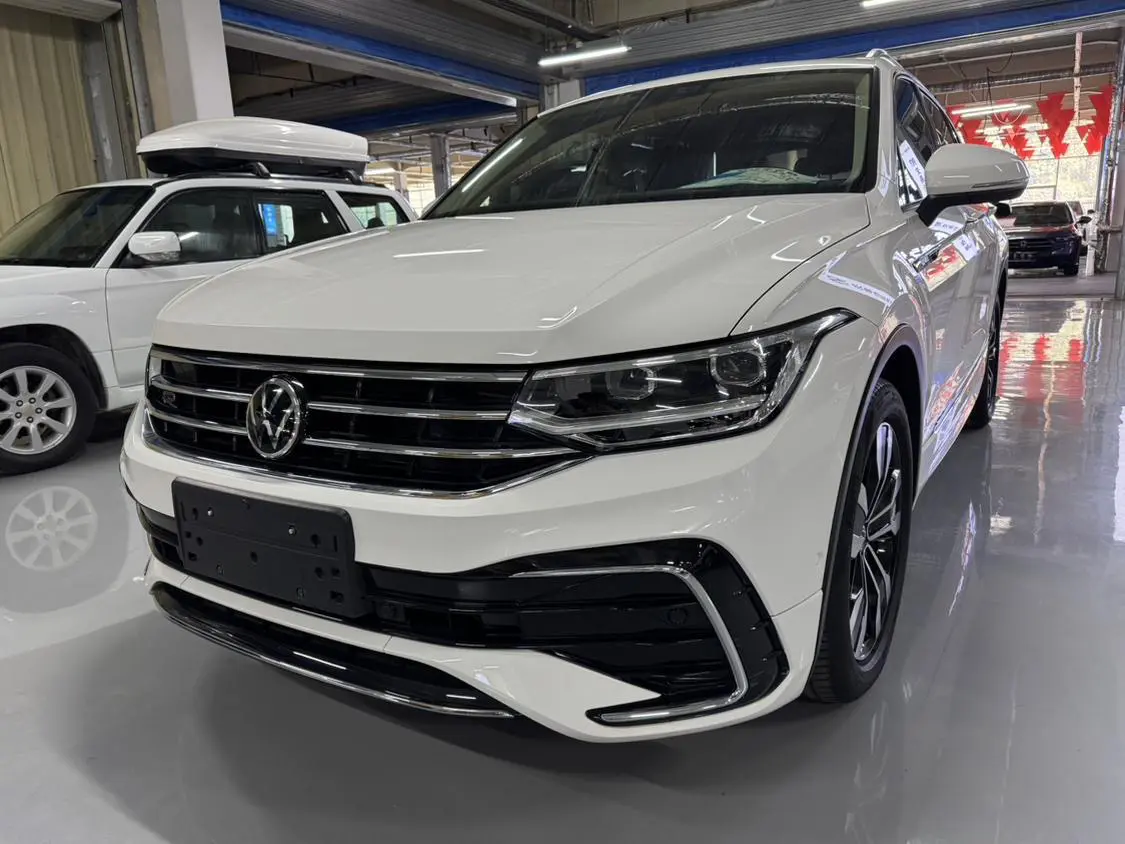 Volkswagen Tiguan L  из Китая