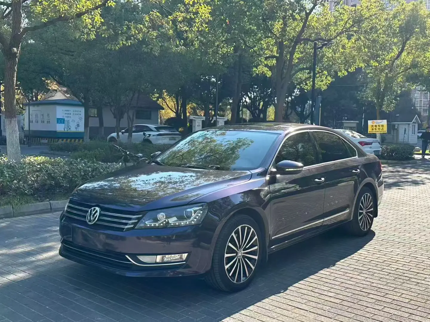 Volkswagen Passat  из Китая