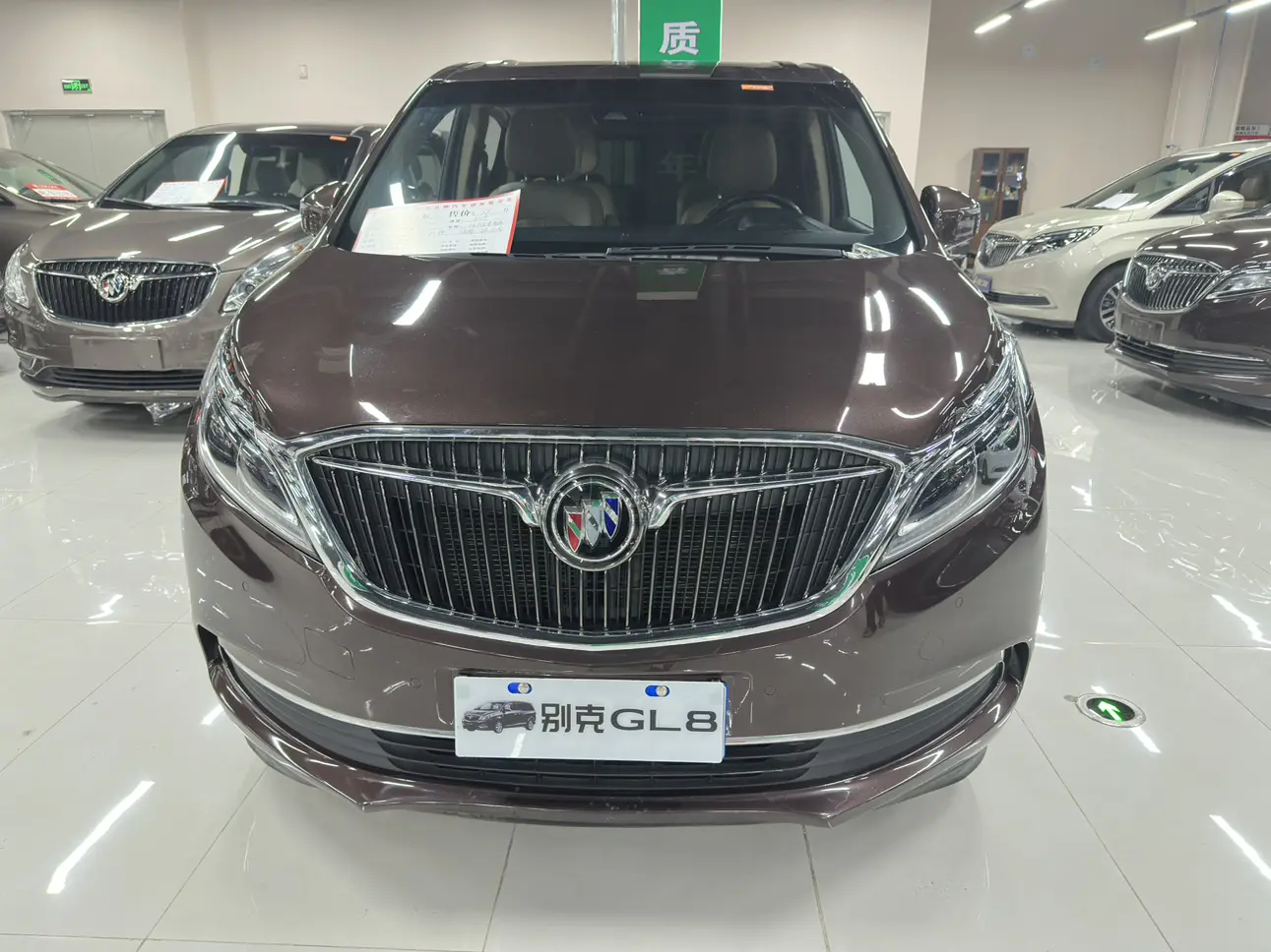 Buick GL8  из Китая