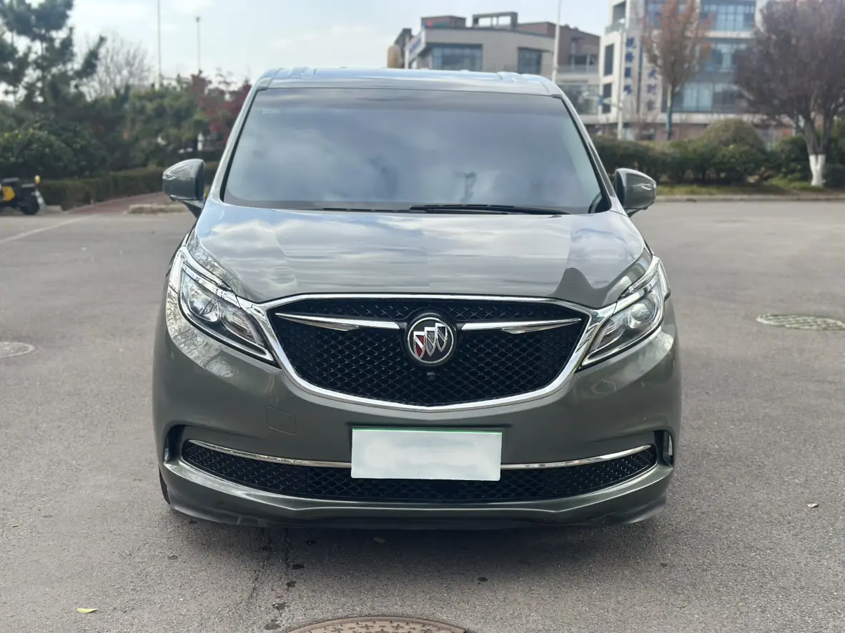 Buick GL8  из Китая