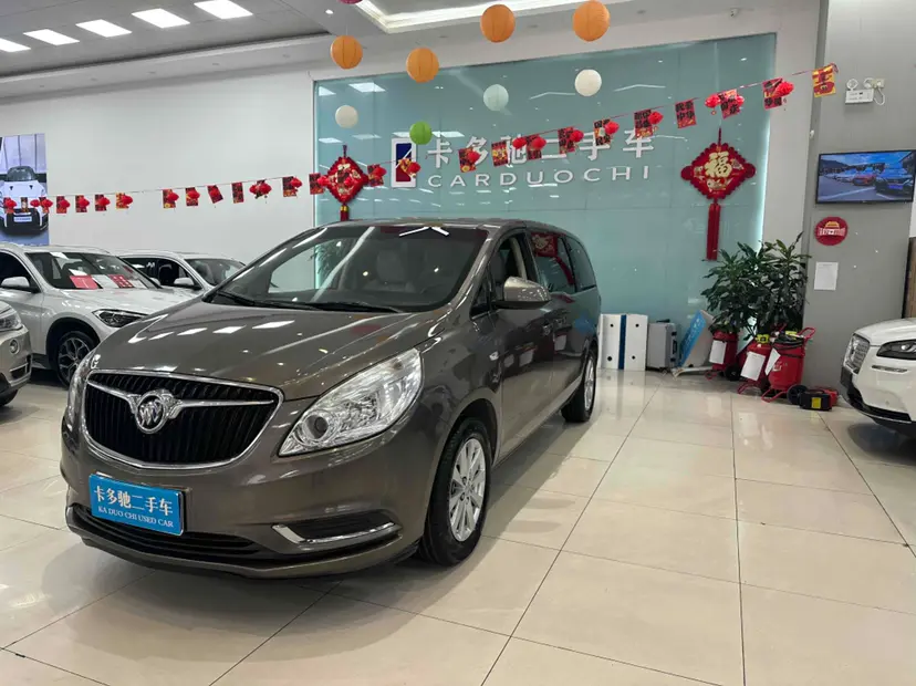 Buick GL8  из Китая