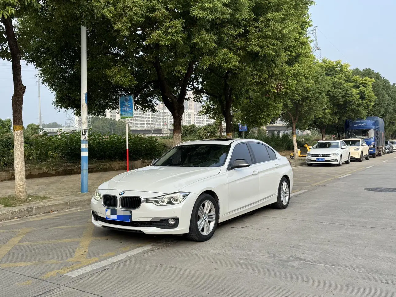 BMW 3 Series  из Китая