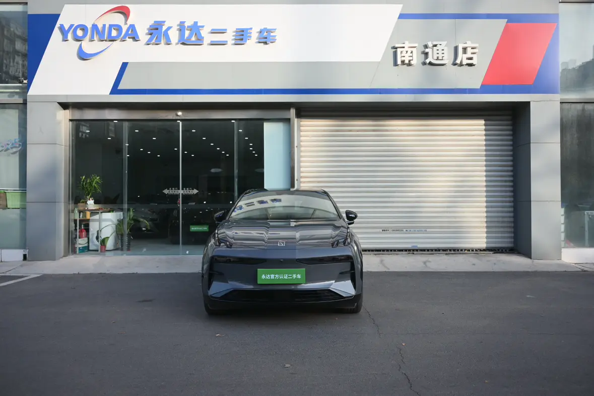 ZEEKR X  из Китая