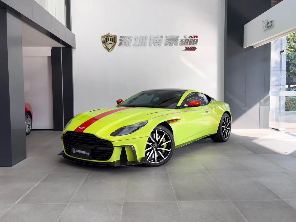 Aston Martin DB11  из Китая