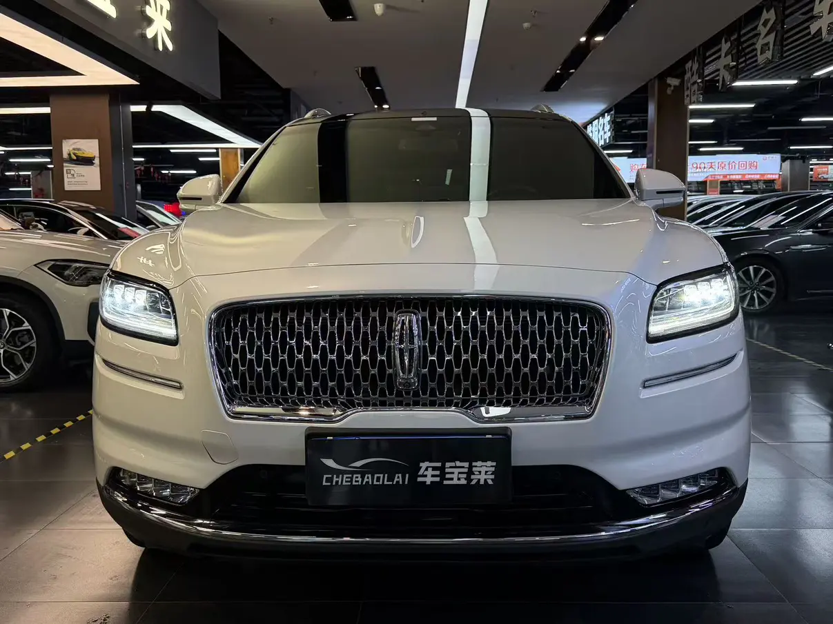 Lincoln Navigator  из Китая