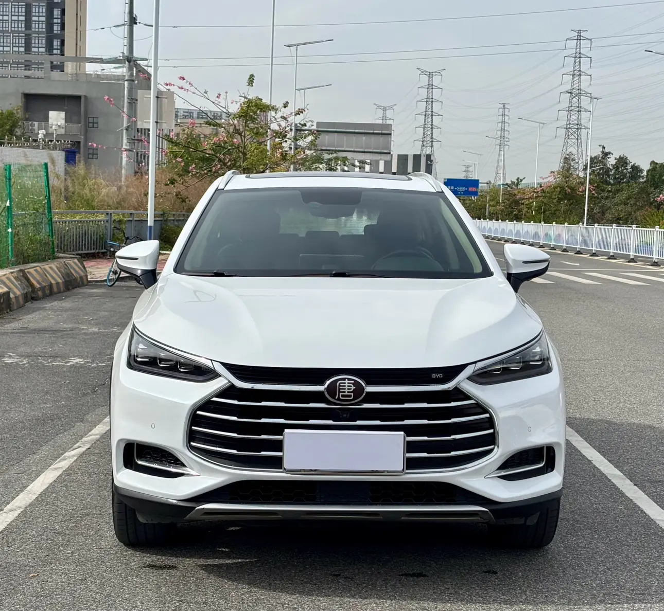 BYD Tang  из Китая