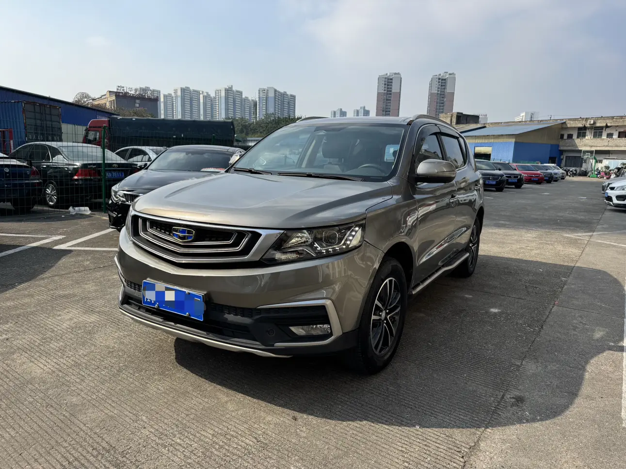 Geely Vision X6  из Китая