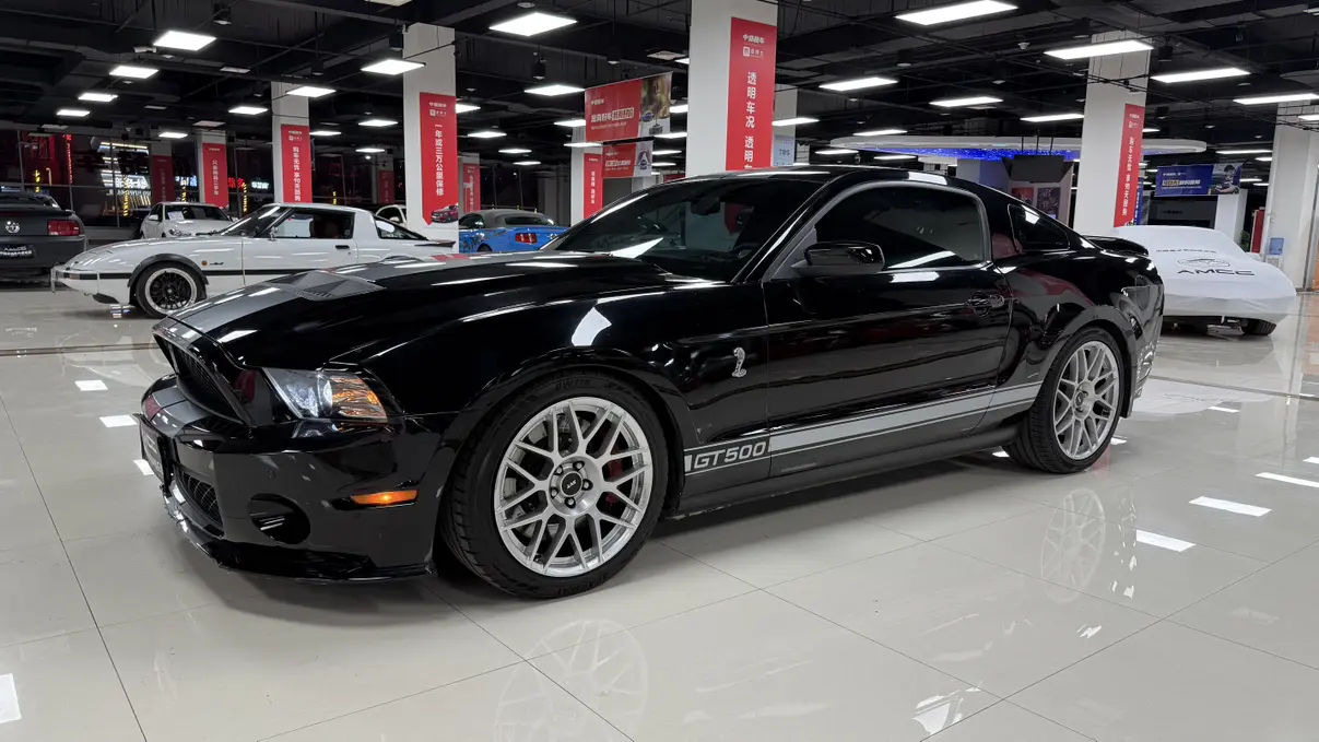 Ford Mustang  из Китая