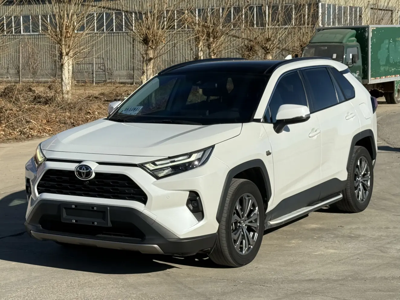 Toyota RAV4  из Китая