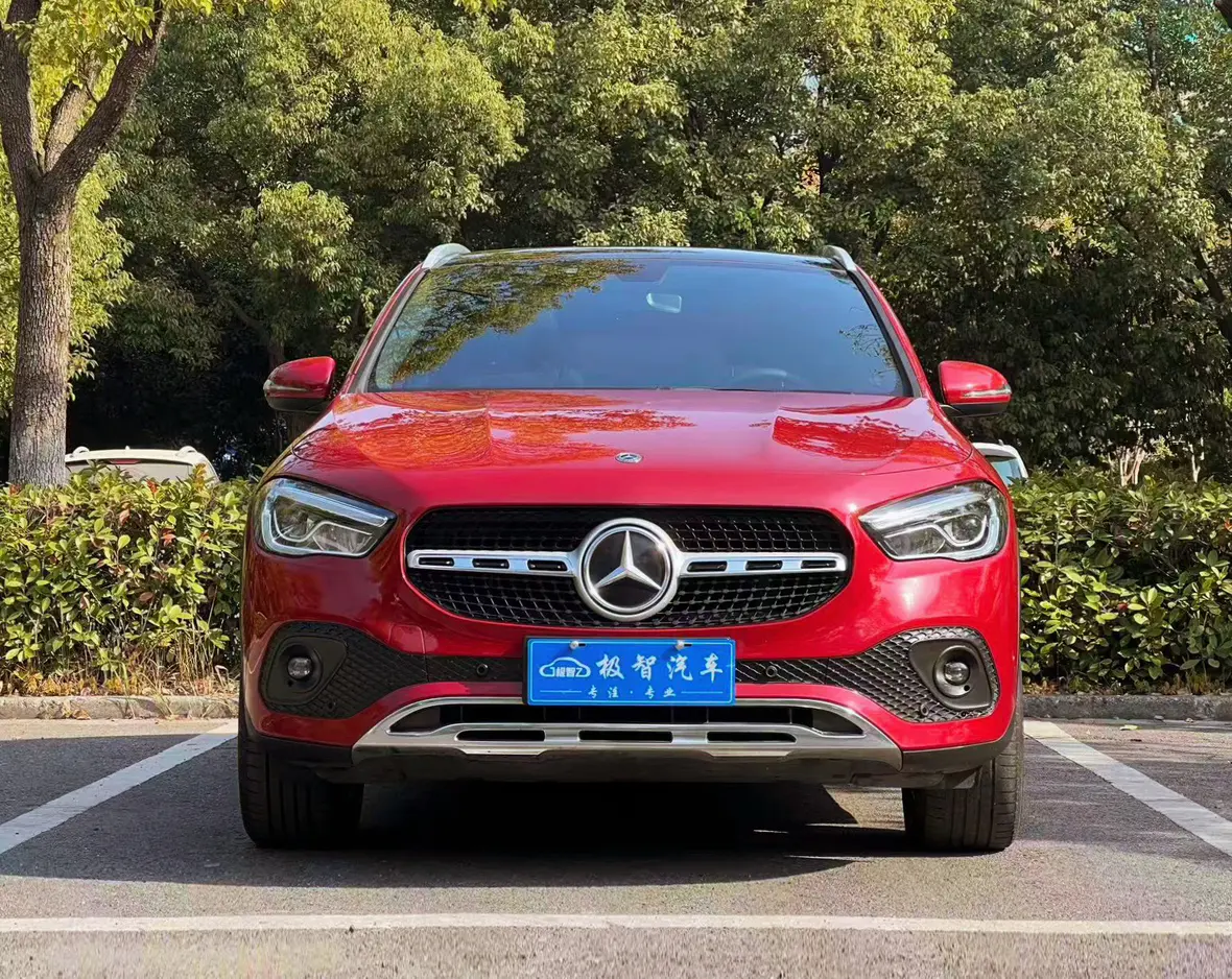 Mercedes-Benz GLA  из Китая