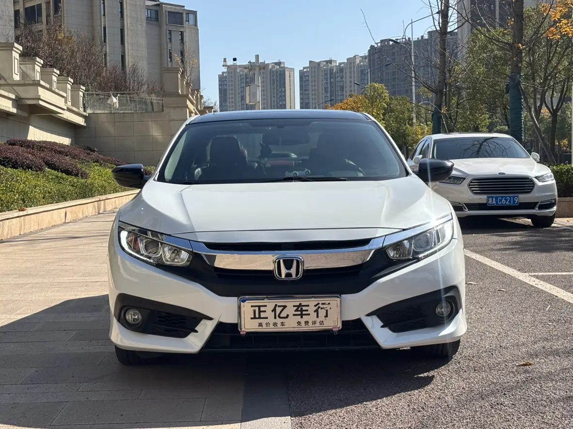 Honda Civic  из Китая