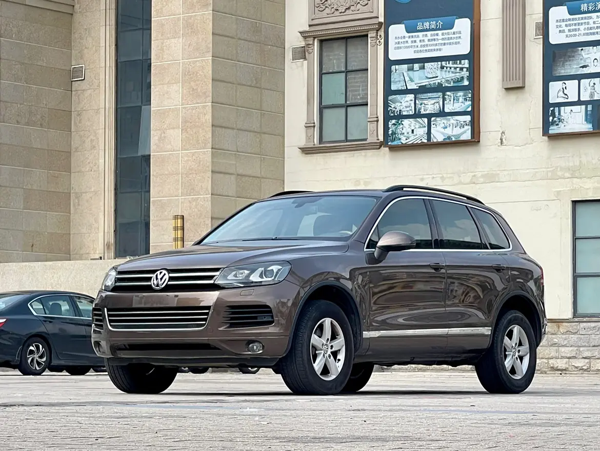 Volkswagen Touareg  из Китая