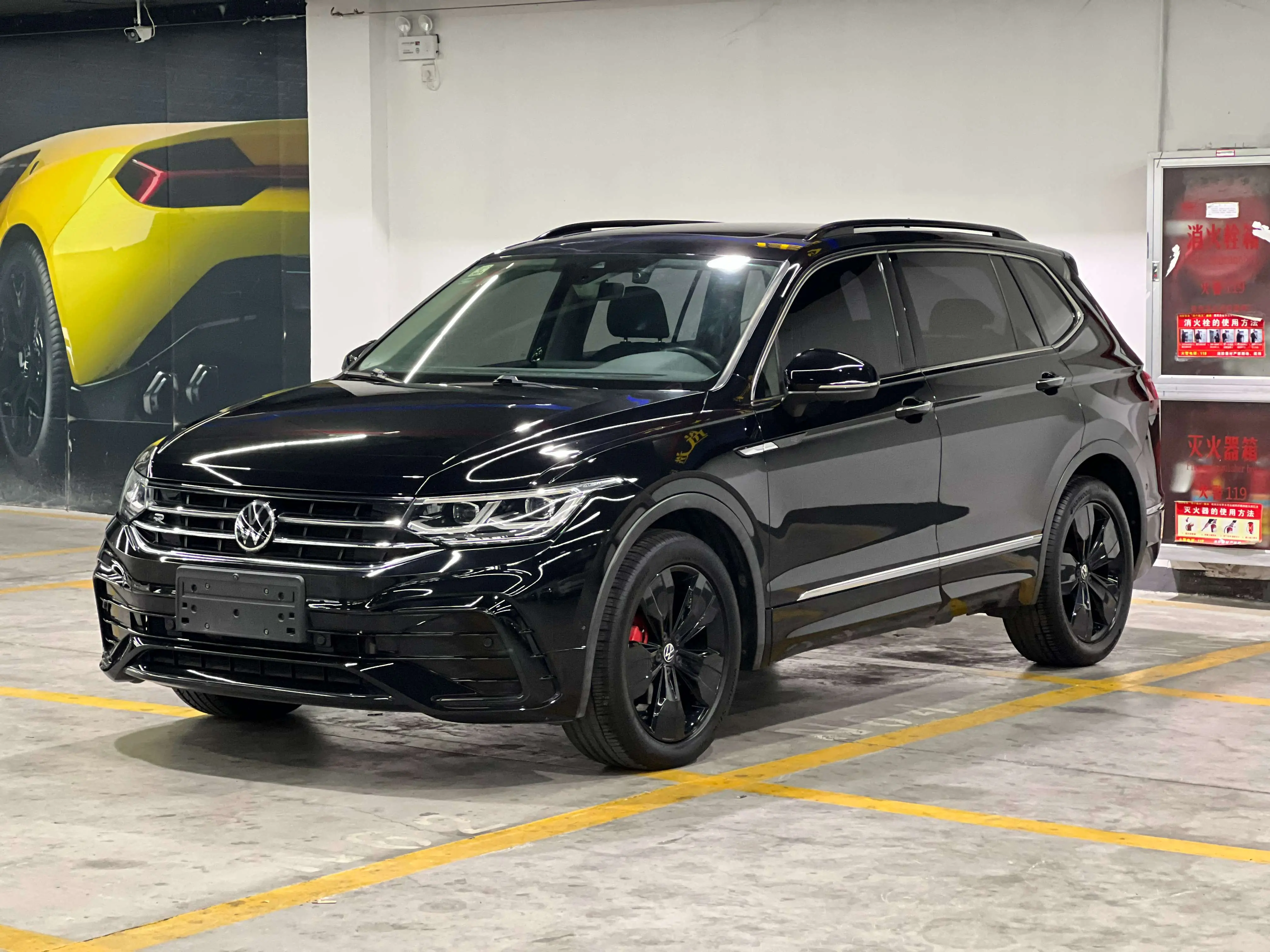 Volkswagen Tiguan L  из Китая