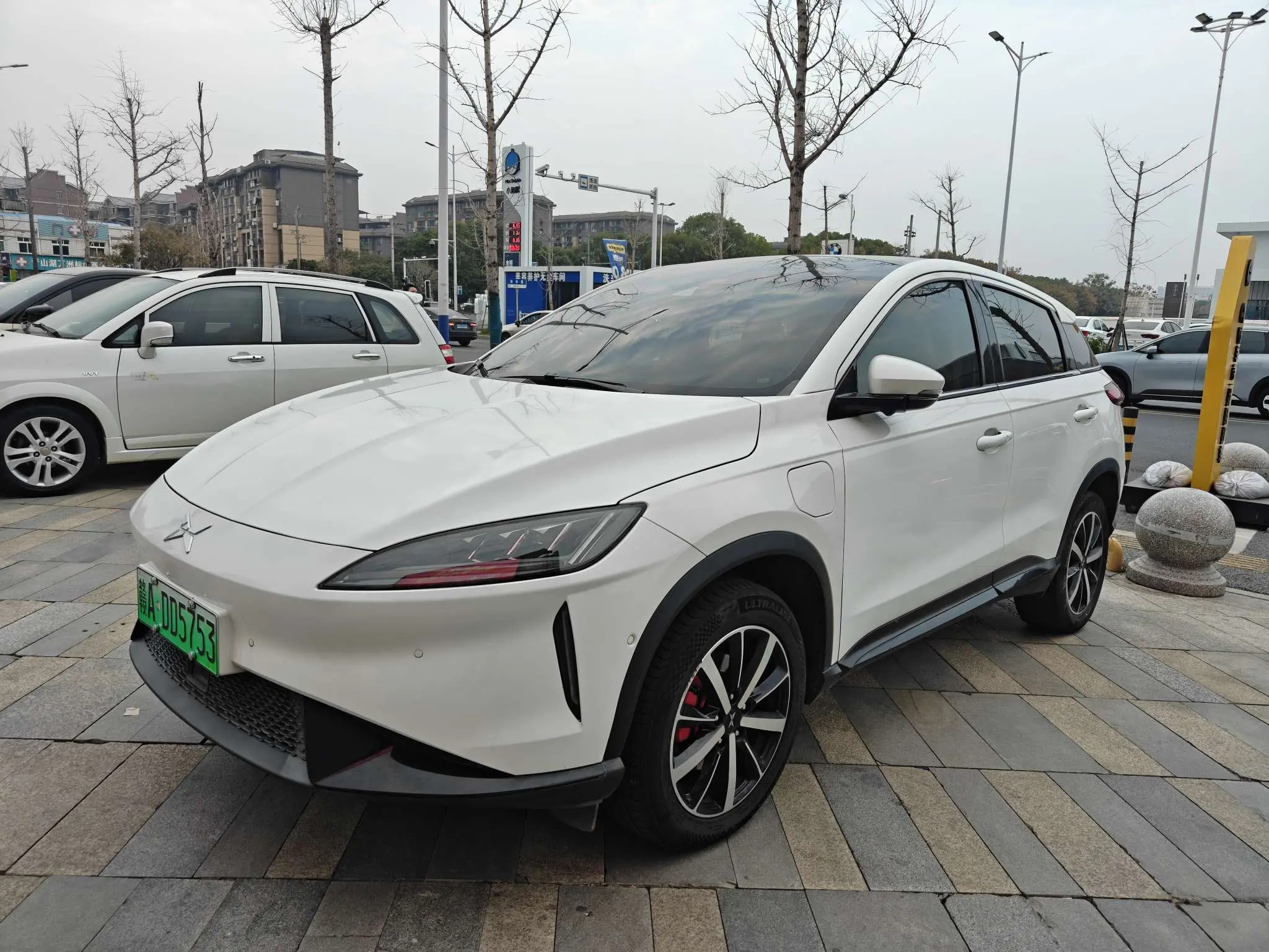 Xpeng G3  из Китая