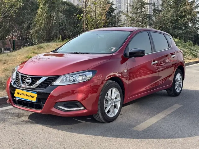 Nissan Tiida  из Китая
