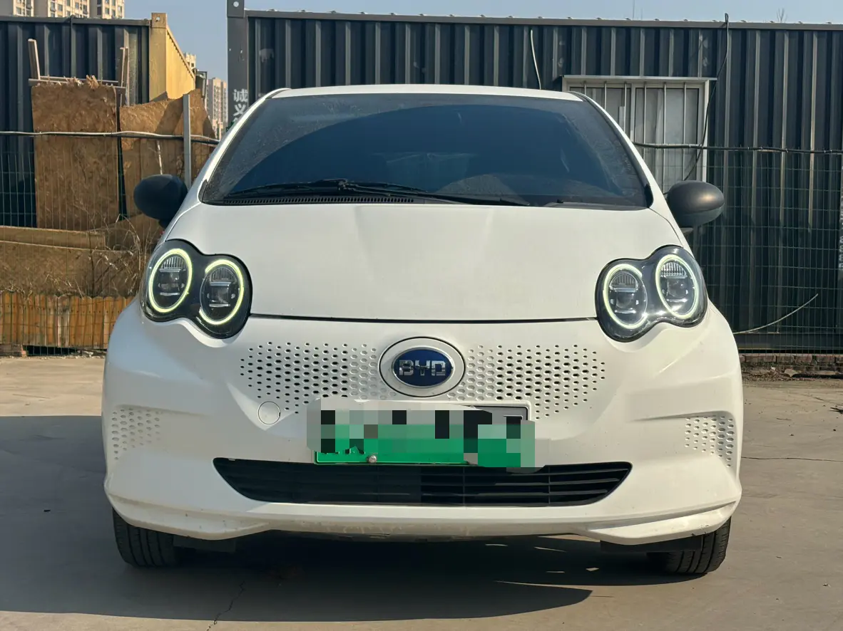 BYD e1  из Китая