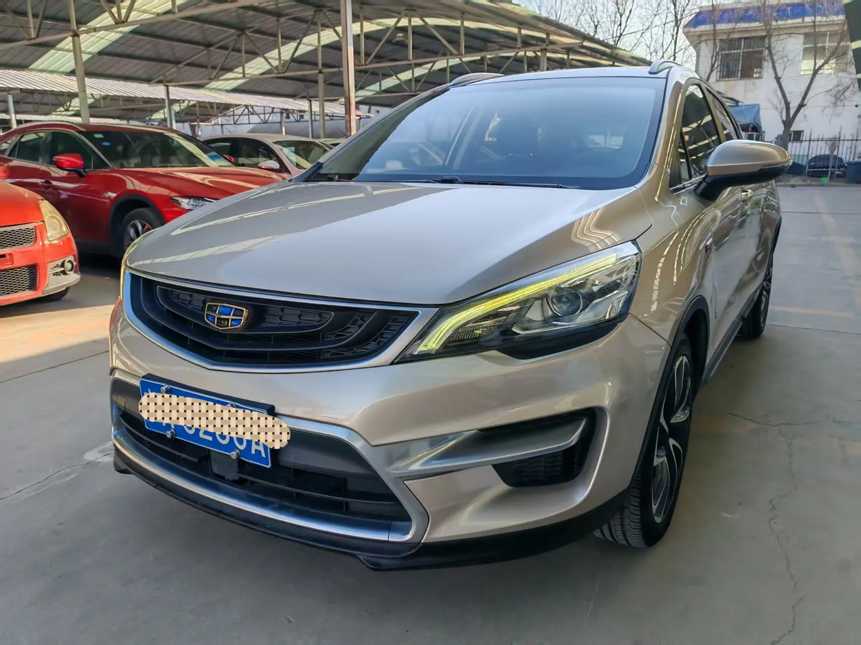 Geely Emgrand GS  из Китая