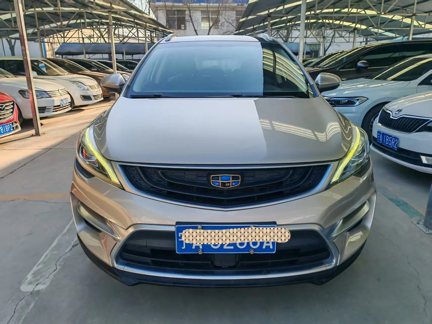 Geely Emgrand GS  из Китая
