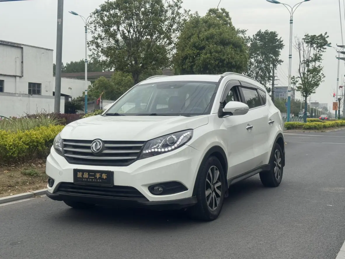 Dongfeng Fengon 580  из Китая