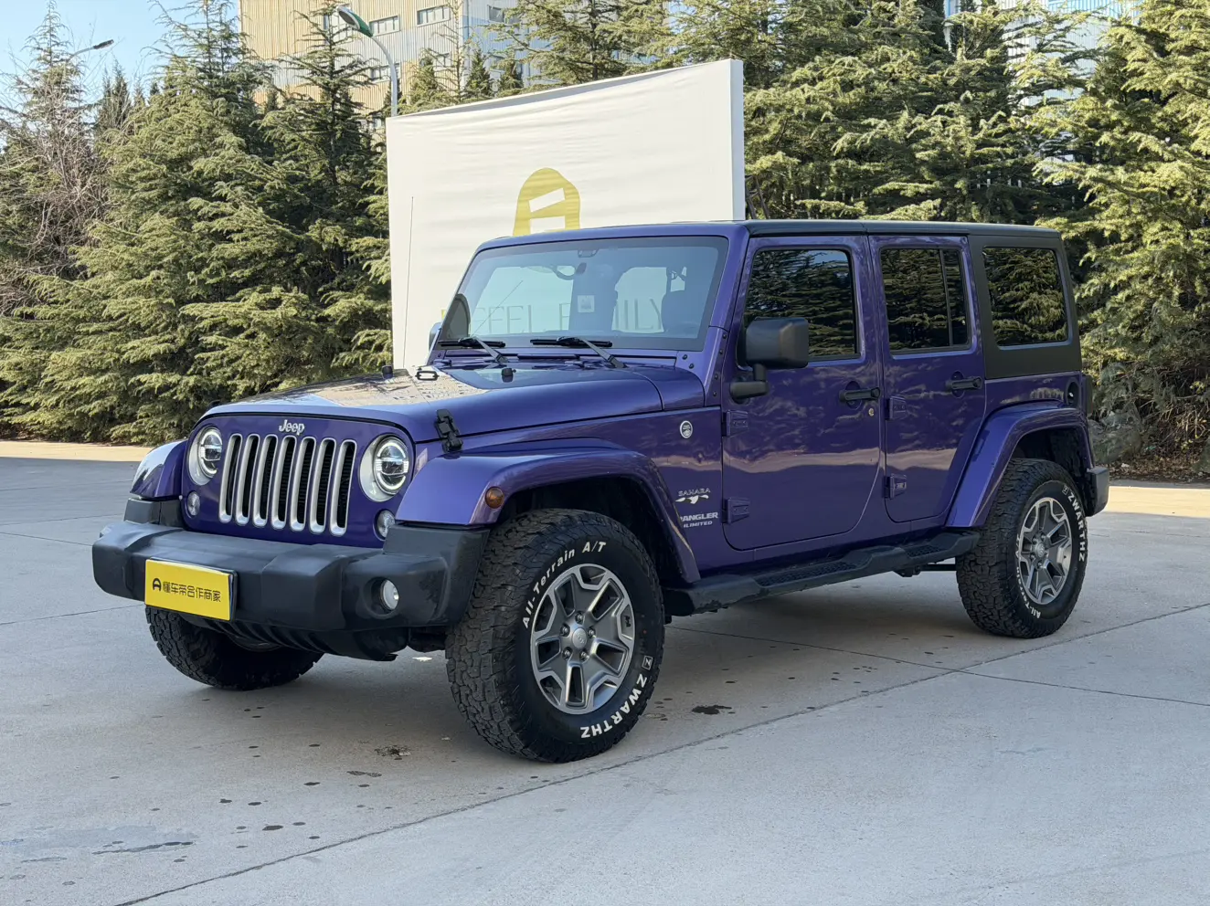 Jeep Wrangler  из Китая