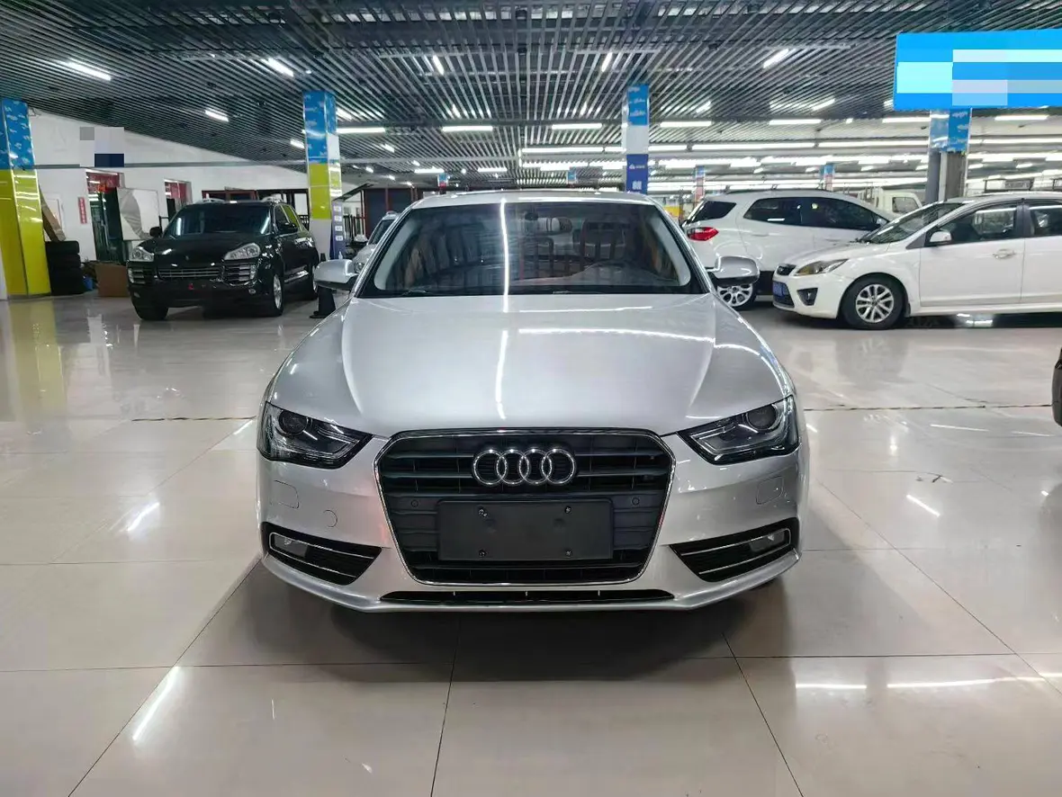 Audi A4L  из Китая