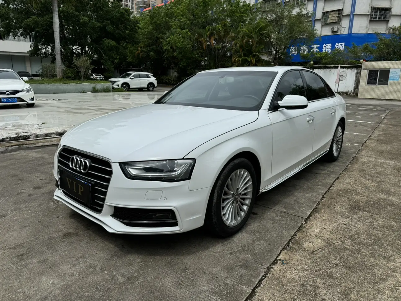 Audi A4L  из Китая