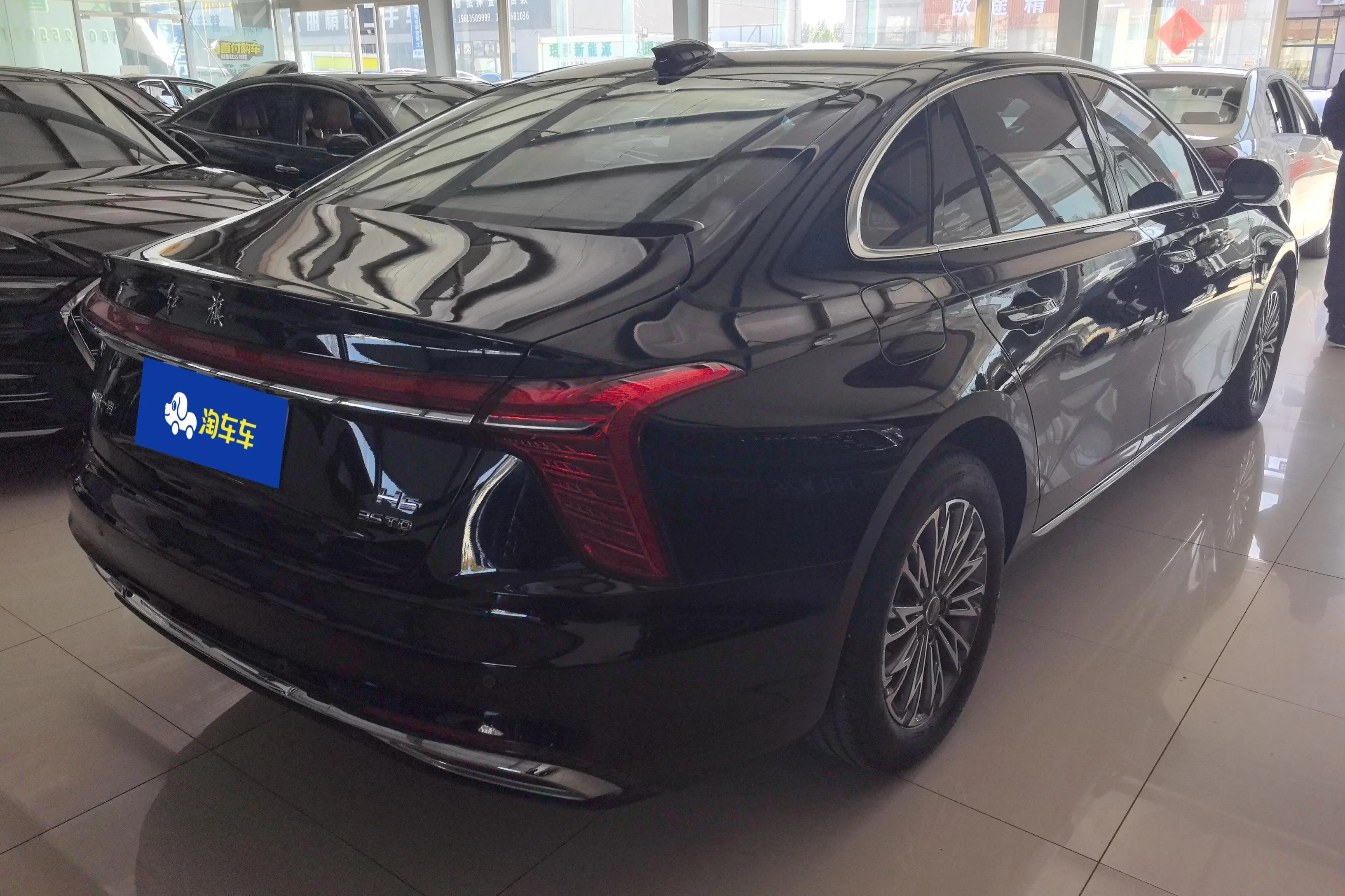 Hongqi H5  из Китая