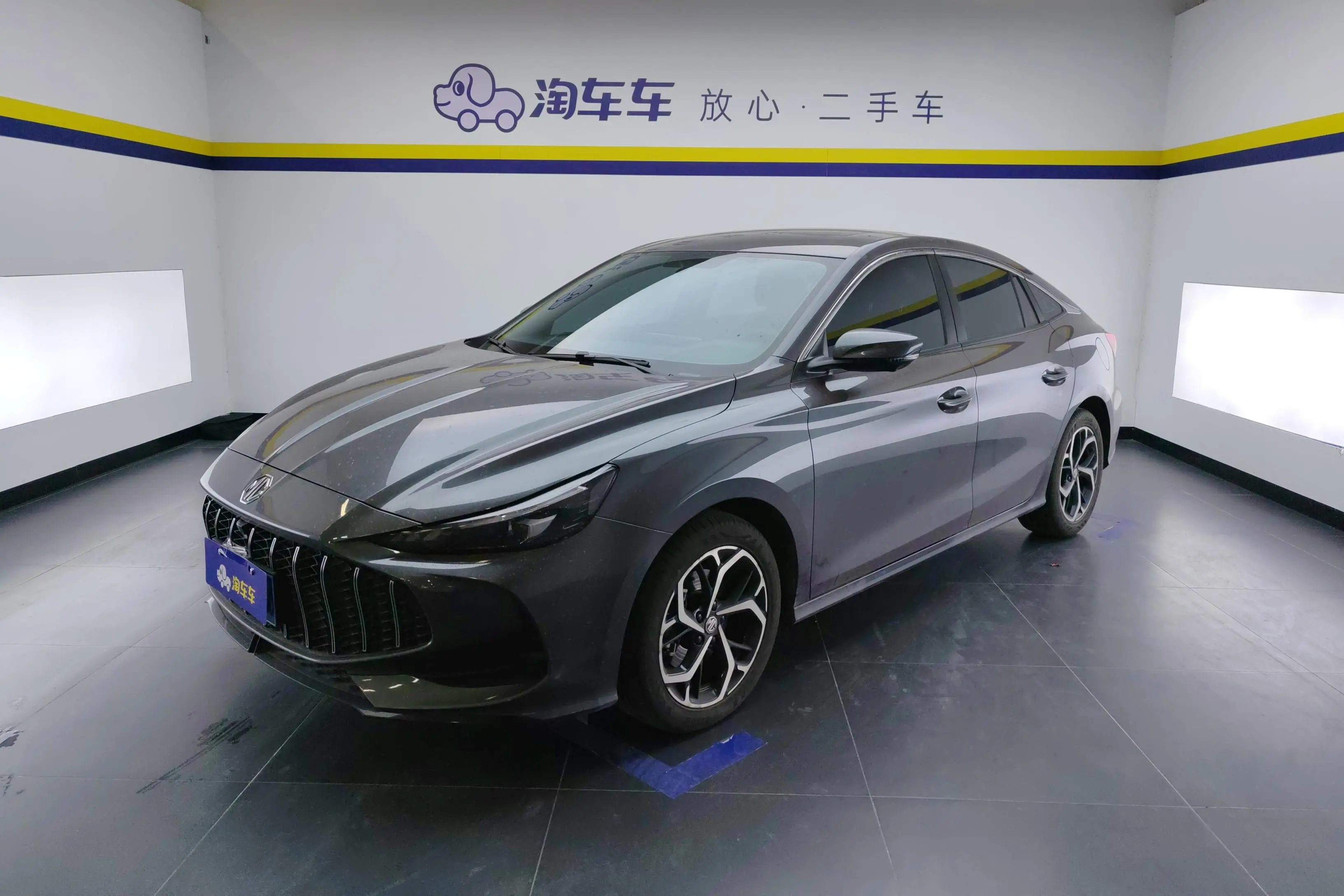 MG 5  из Китая