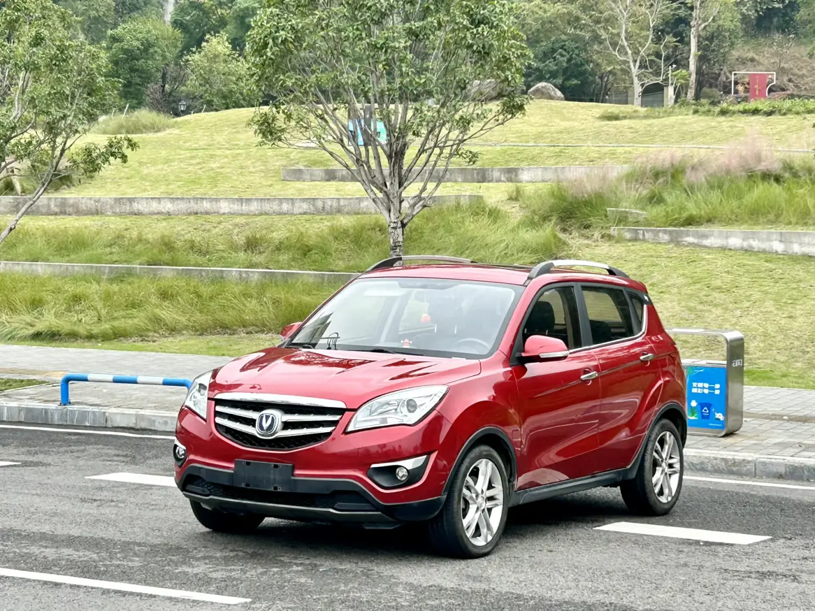 Changan CS35  из Китая