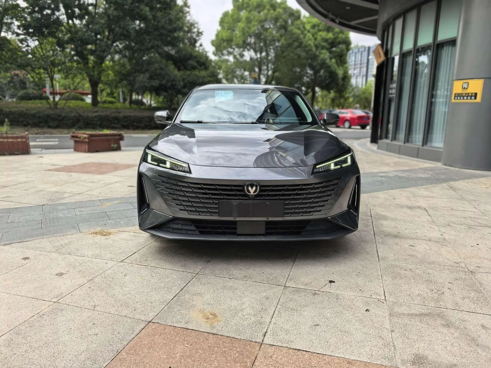 Changan Yida  из Китая