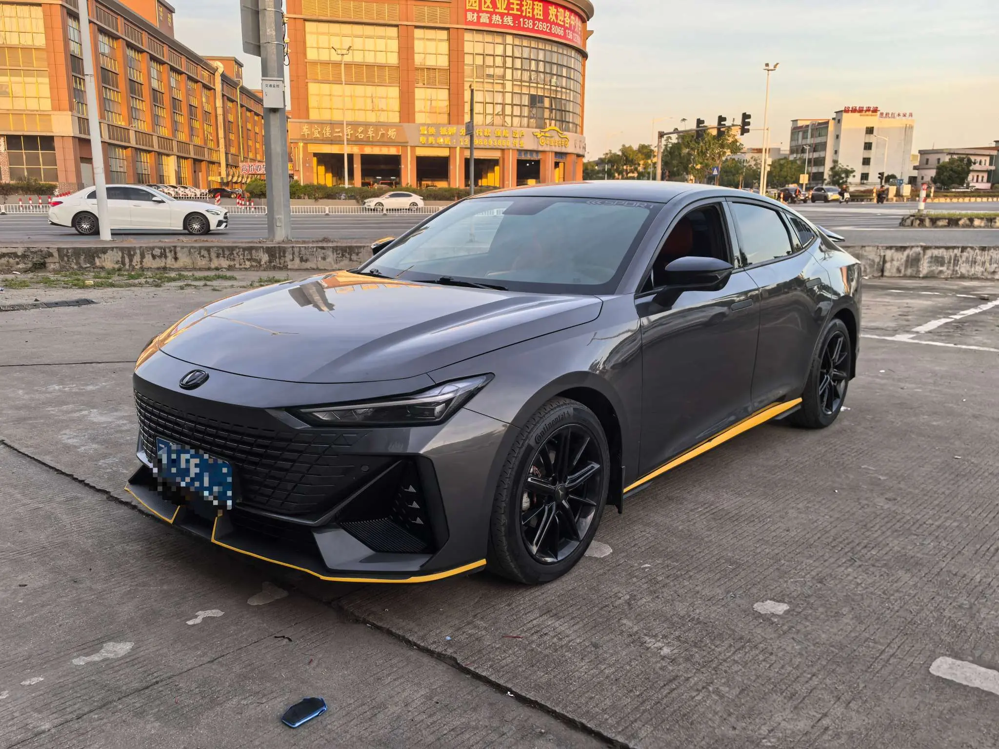 Changan UNI-V  из Китая