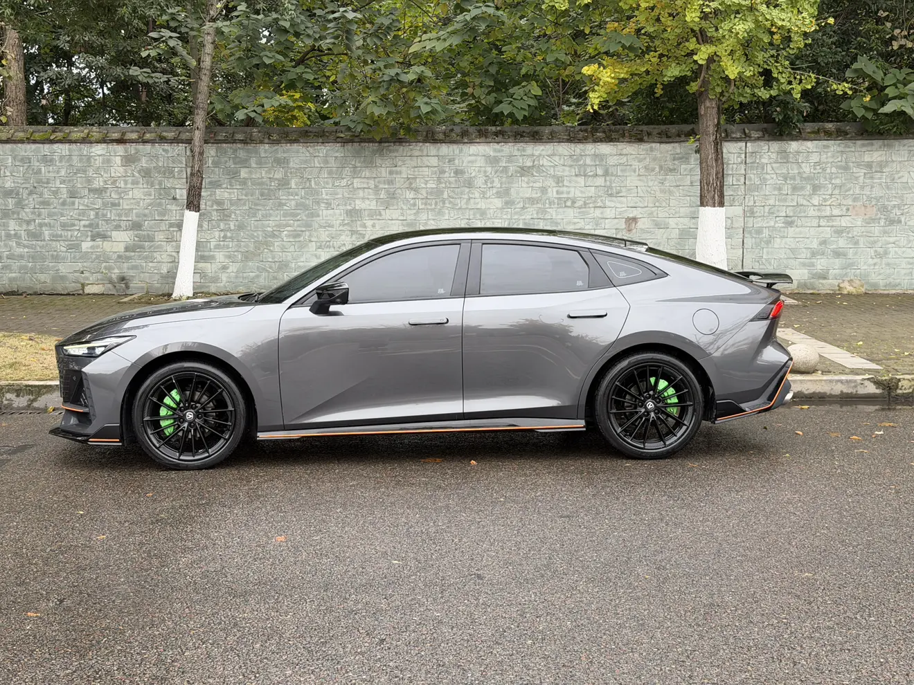 Changan UNI-V  из Китая